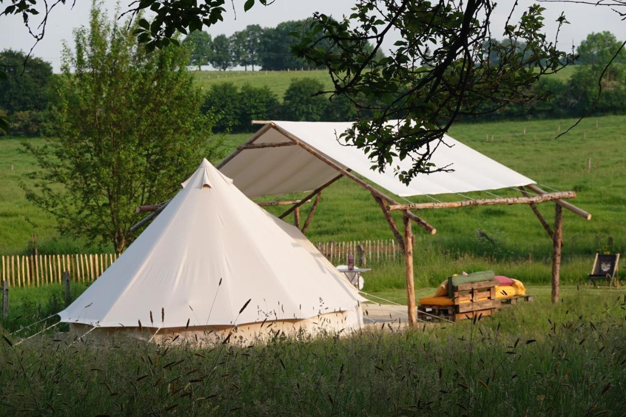 Готель Glamping Du Moulin Бастонь Екстер'єр фото